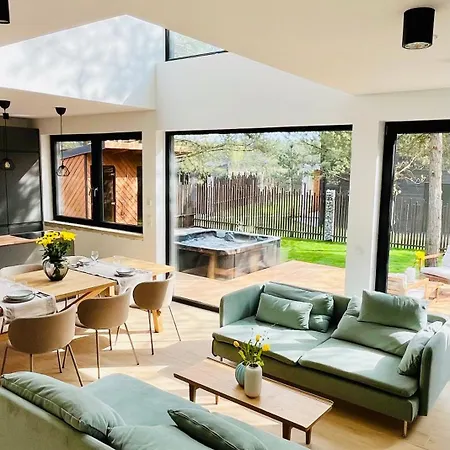 别墅 Horyzont 博尔斯克