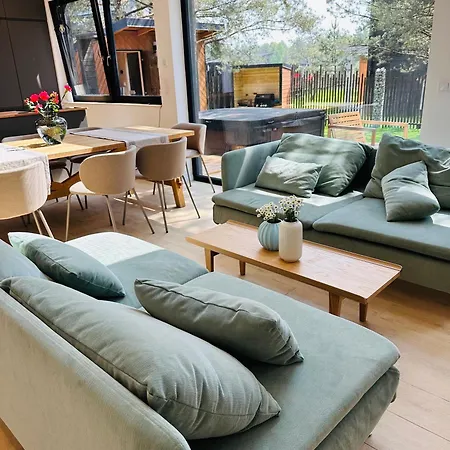 别墅 Horyzont 博尔斯克